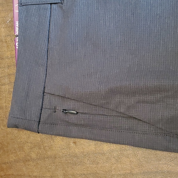 Hang ten regular fit hybrid walkshort - Picture 2 of 5